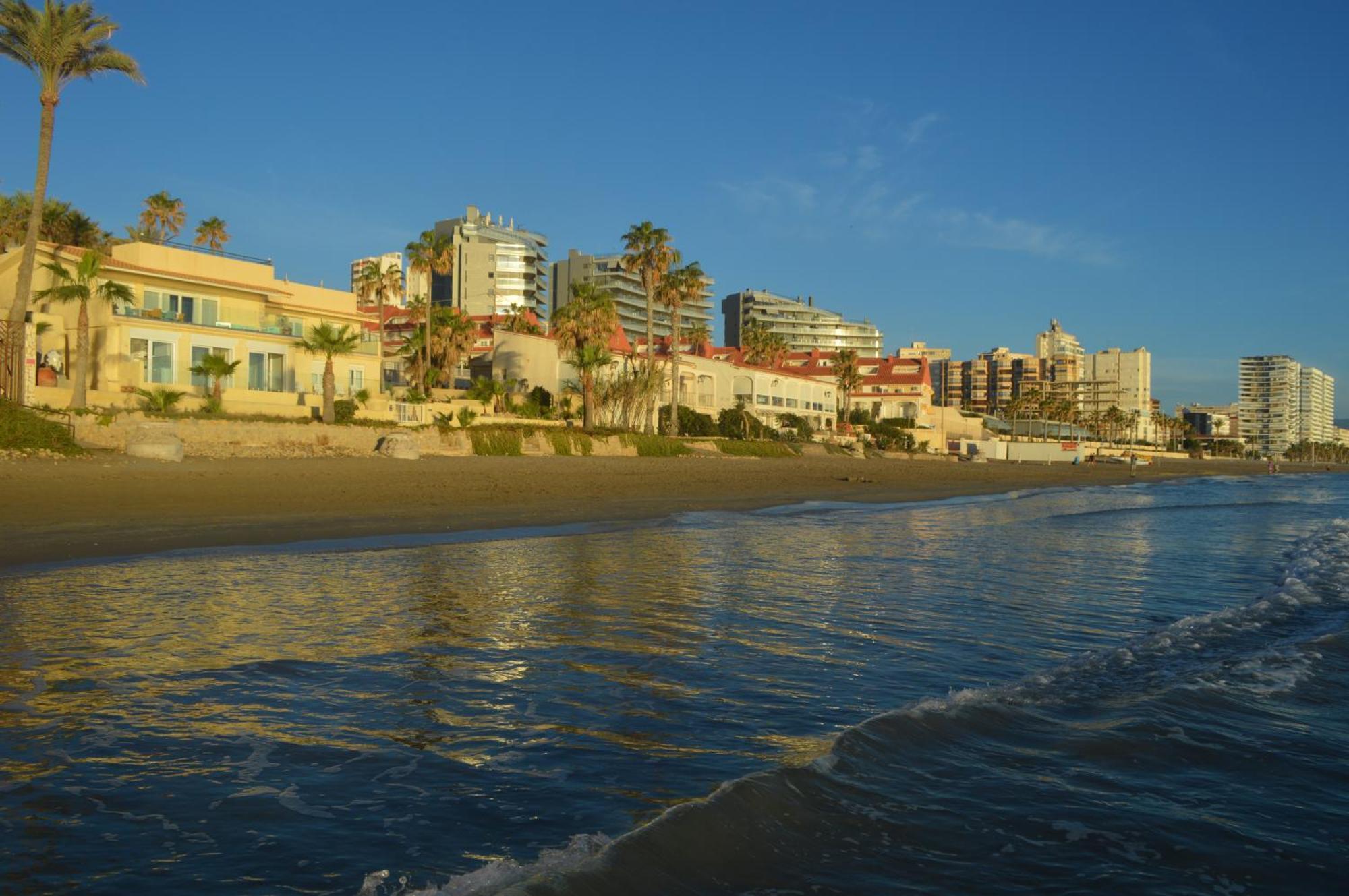 Ferienwohnung Espectacular Apartamento A Pie De Playa En Chalet Roquetes Alicante Exterior foto