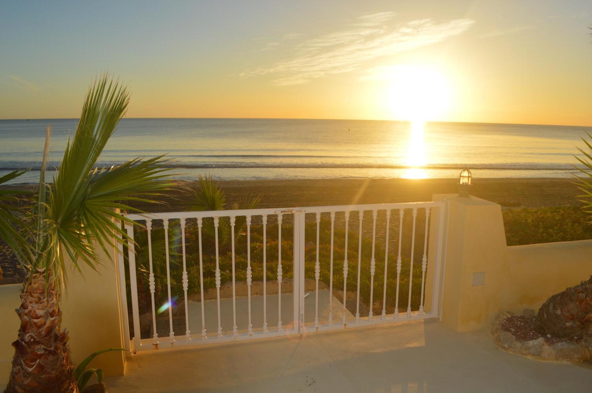 Espectacular Apartamento A Pie De Playa En Chalet Roquetes Alicante Exterior foto